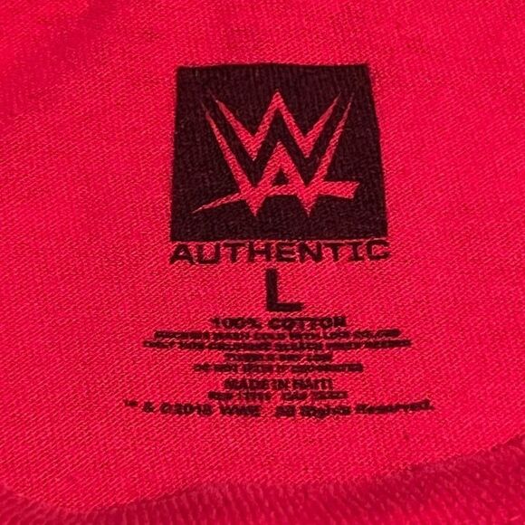 ’18 Official WWE Live Holiday Tour x South Park Red Graphic Tee Shirt / Size L - Picture 6 of 6